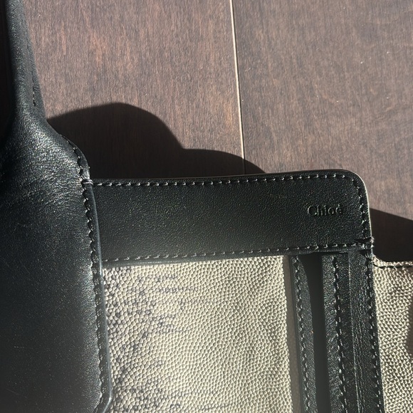 Chloe Leather Tote Bag - Picture 3 of 11
